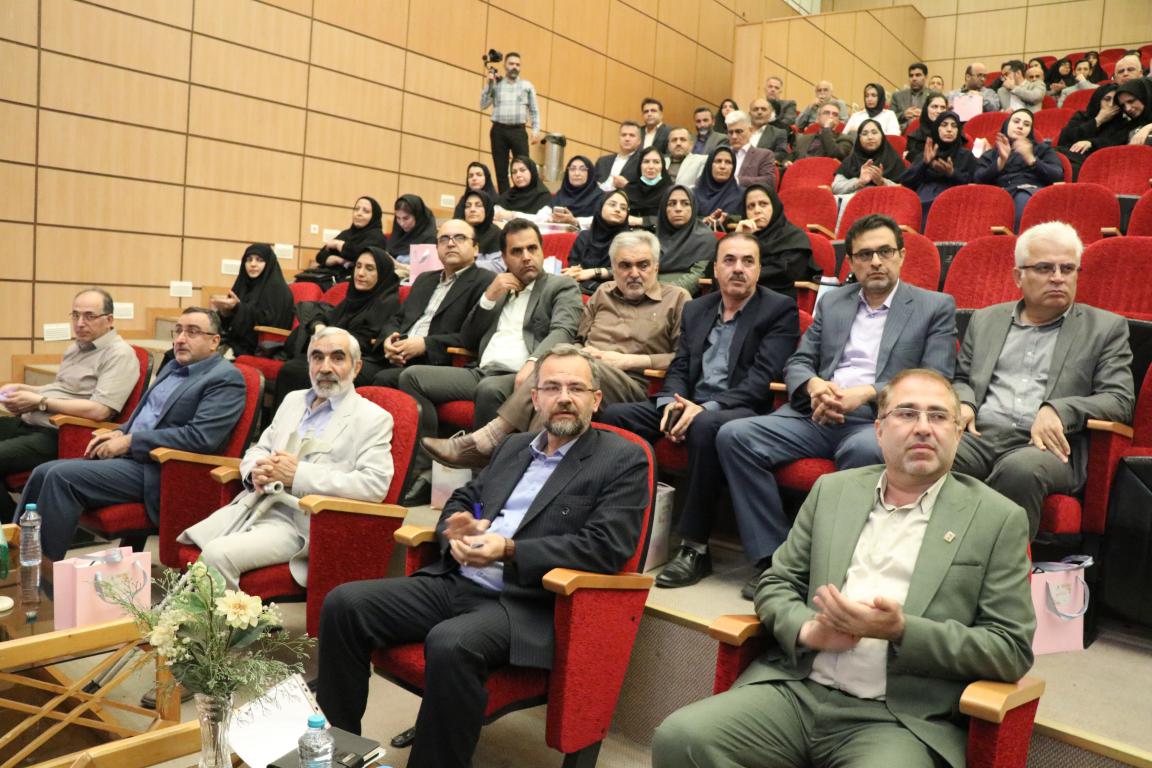 هفدهمین جشنواره شهید مطهری و گرامیداشت مقام استاد در دانشگاه برگزار شد